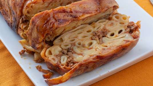 Ένα Διαφορετικό Παστίτσιο, σε Φόρμα