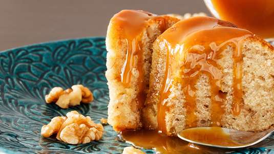 Σιροπιαστό Κέικ με Μέλι