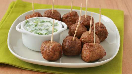 Κεφτεδάκια με αρνίσιο κιμά