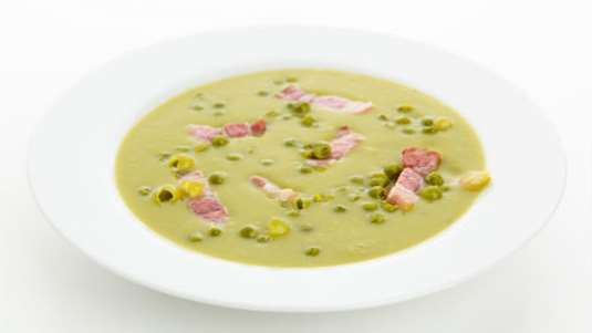 Μπιζελόσουπα με χοιρινό κότσι