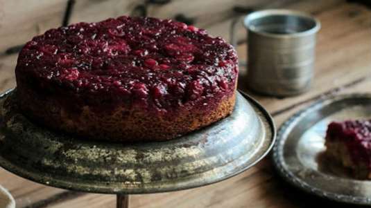 Κέικ upside down με κράνμπερις 