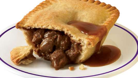 Πίτα με νεφρά και μοσχαρίσιο κρέας (Kidney pie) 