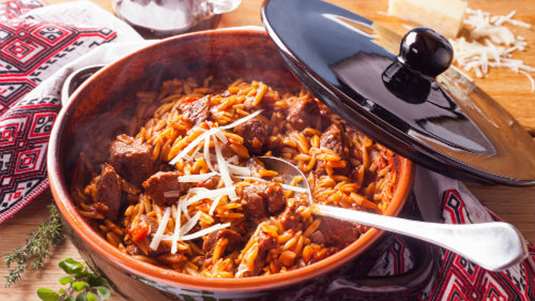 Μοσχαράκι γιουβέτσι με καρότα