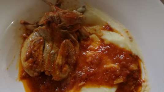 Ορτύκια κοκκινιστά στην κατσαρόλα