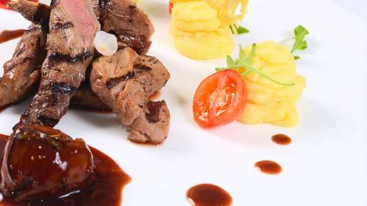 Ψαρονέφρι με σύκα και κρεμμύδια