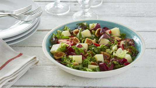 Σαλάτα πράσινη με τυρί Λογάδι (από το αρχείο του Λογάδι) 