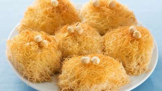 Κανταϊφάκια με γέμιση κοτόπουλου