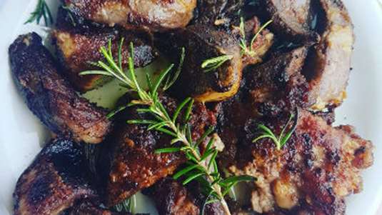 Αρνί τσιγαριαστό (της Μαρίας Κοπιδάκη)