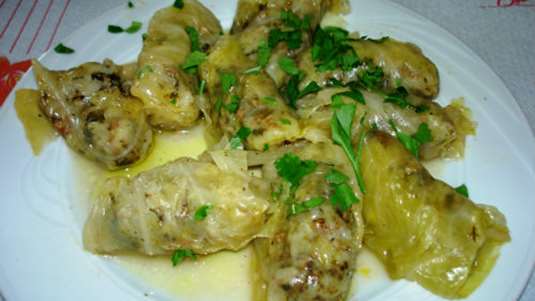 Λαχανοντολμάδες με πλιγούρι