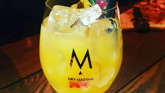 Μdry Pere Mspritz (Pere Ubu)