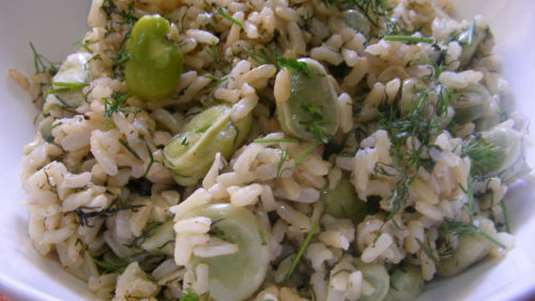 Πιλάφι με φρέσκα κουκιά