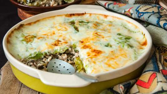 Γκρατέν με σπανάκι και ρύζι 