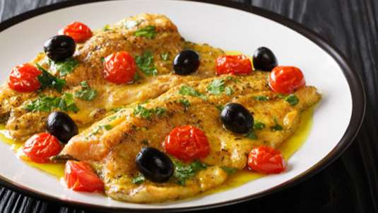 Πέστροφες με σάλτσα λεμονιού 