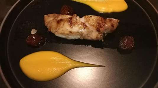 Κοτόπουλο με γλάσο Coca-Cola και πουρέ καρότου