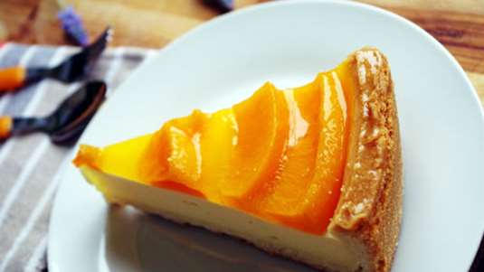 Τσιζκέικ με ροδάκινα