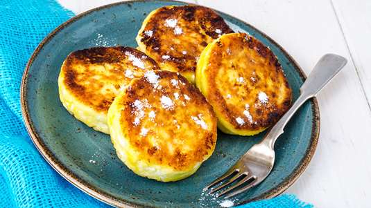 Τηγανίτες με βότκα και κεφίρ