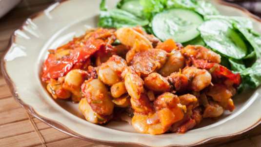 Φασόλια γίγαντες στον φούρνο