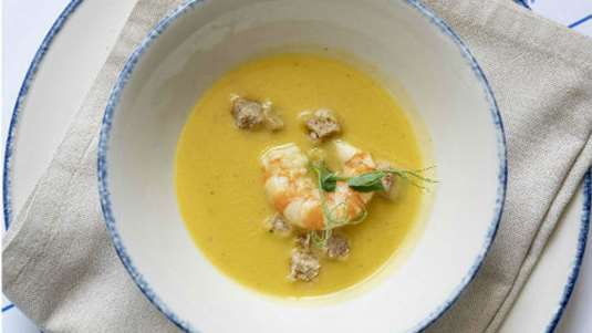 Χορτόσουπα με ζωμό γαρίδας