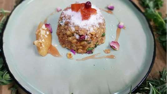 Κόλλυβα με γλυκό του κουταλιού κυδώνι