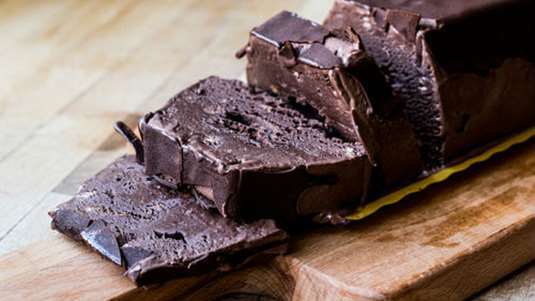 Semifreddo με σοκολάτα