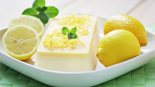 Semifreddo με λεμόνι