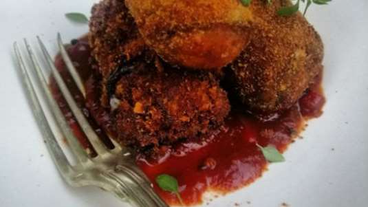 Μπουρεκάκια μελιτζάνας