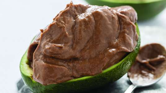 Μους σοκολάτας-αβοκάντο του Χρήστου Βέργαδου