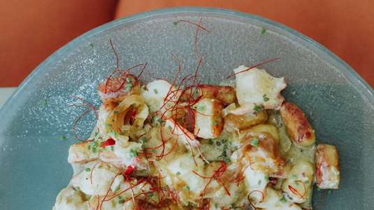 Νιόκι φάβας με χταπόδι (του Σταύρου Σωτηρούδη)