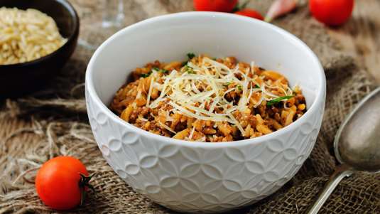 Μοσχαράκι Γιουβέτσι με Μελιτζάνες