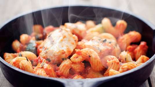 Γιουβέτσι Κοτόπουλο με Κοφτό Μακαρονάκι