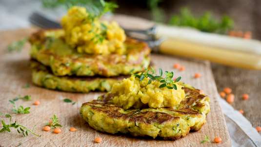 Ζουμερά Μπιφτέκια Λαχανικών, Φουρνιστά