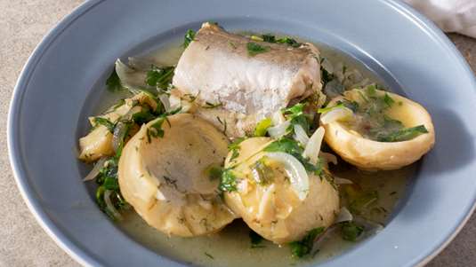 Μπακαλιάρος με Αγκινάρες