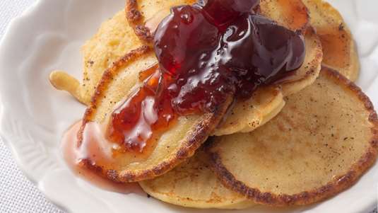 Τηγανίτες της Γιαγιάς με Γλυκό Κουταλιού