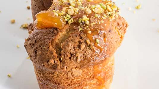 Cupcakes με Βερίκοκο, Ανθότυρο και Φιστίκια