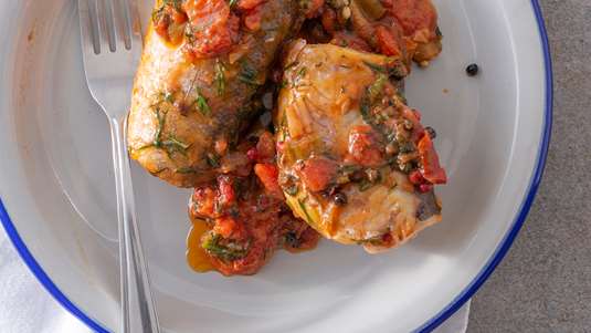 Μπακαλιάρος Αχνιστός με Μοσχάτο Κρασί