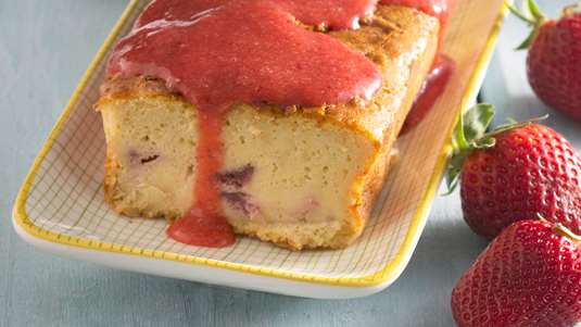 Το πιο Εύκολο Φραουλένιο Κέικ