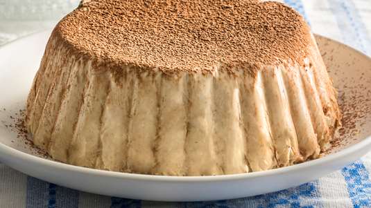 Εύκολη Τούρτα με Άρωμα Baileys