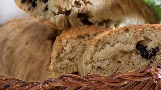 Το Παραδοσιακό Ελιόψωμο