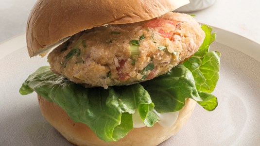 Burger με Τόνο Κονσέρβας