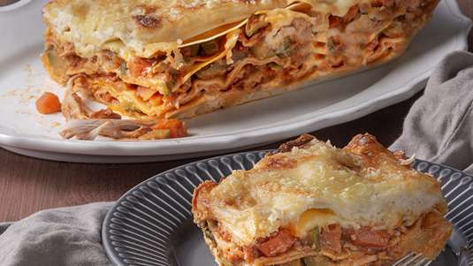 Παστίτσιο με Κοτόπουλο και Λαχανικά