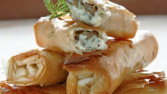 Μαραθοπιταρούδια με Τραχανά και Αμύγδαλο