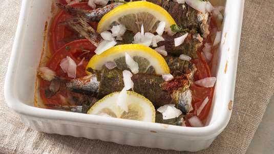 Γαύρος σε Αμπελόφυλλα