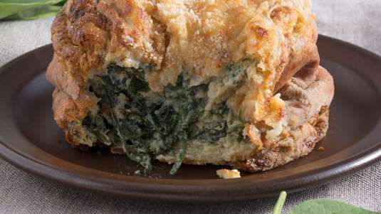 Διπλοψημένο Σουφλέ με Σπανάκι