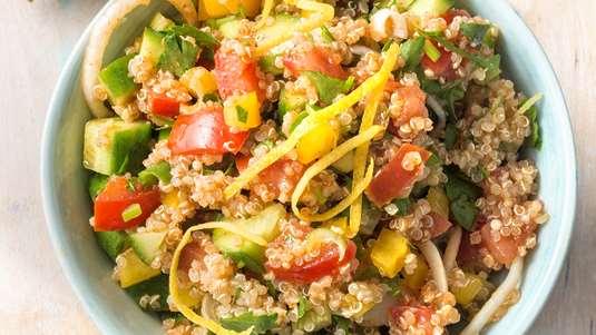 Σαλάτα Ταμπουλέ με Κινόα