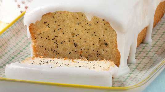 Κέικ με Λεμόνι και Παπαρουνόσπορο