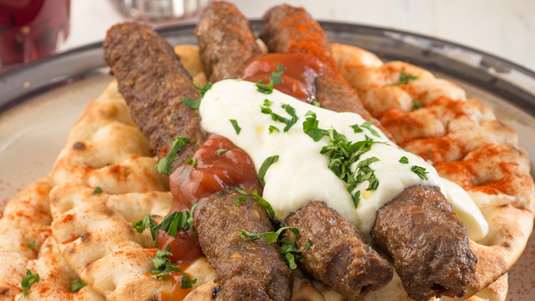 Γιαουρτλού Κεμπάπ