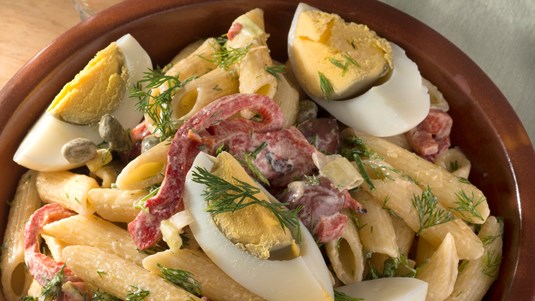 Μακαρονοσαλάτα με Βραστά Αυγά