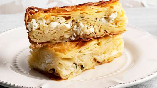 Πιτάκια με Κοπανιστή Μυκόνου