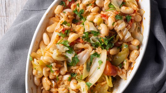 Φασόλια με Ρύζι και Λάχανο