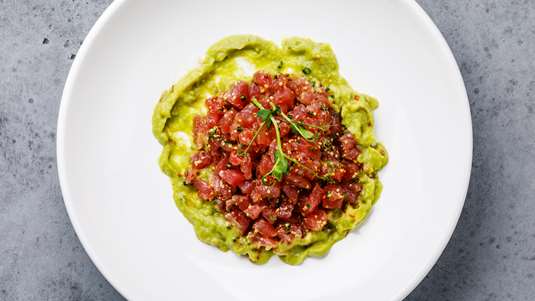 Ταρτάρ Τόνου με Αβοκάντο
